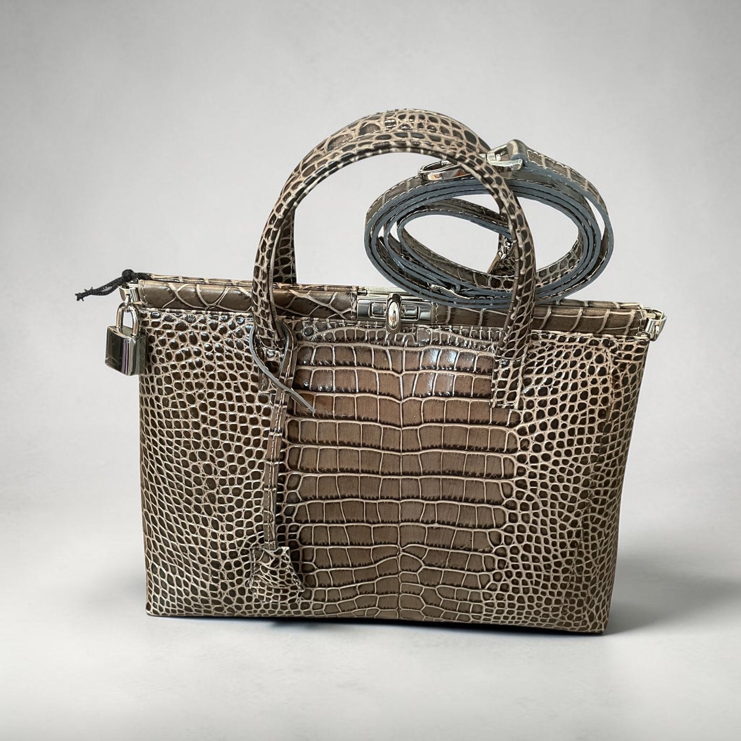 Lanzetti bag croco style